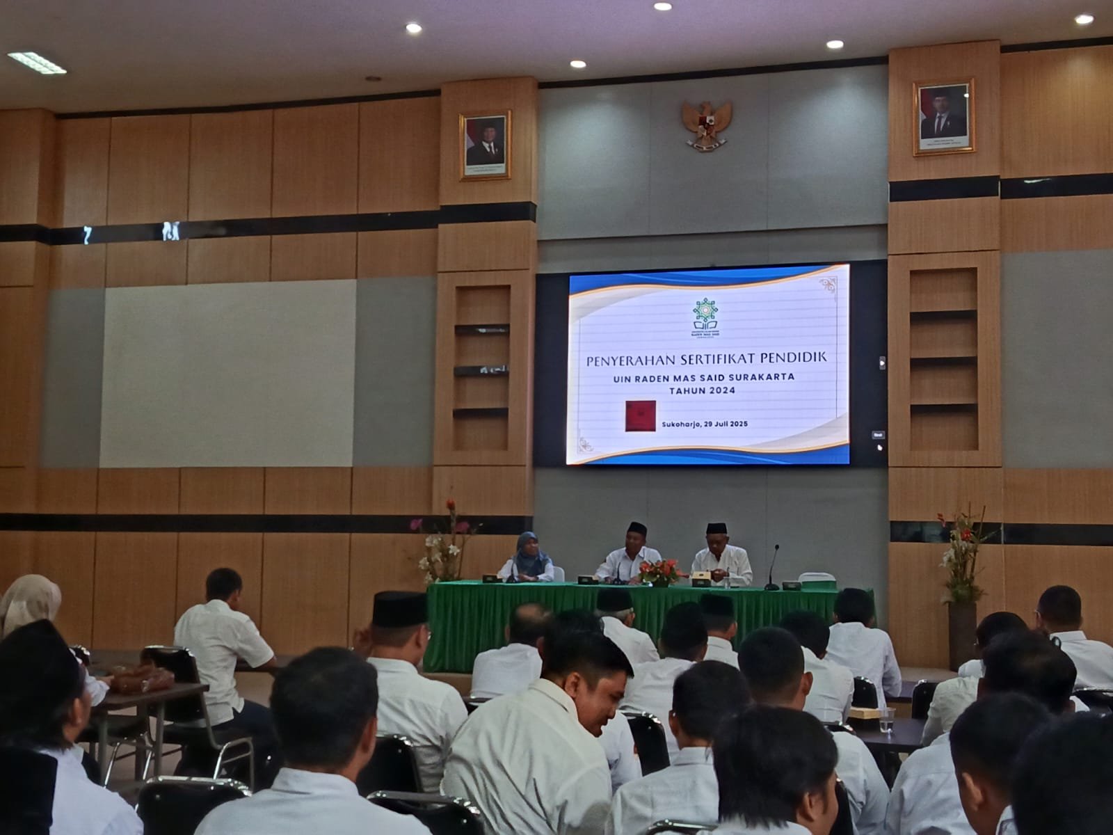 69 Dosen UIN Raden Mas Said Terima Sertifikat Dosen Pendidik Profesional Tahun 2024
